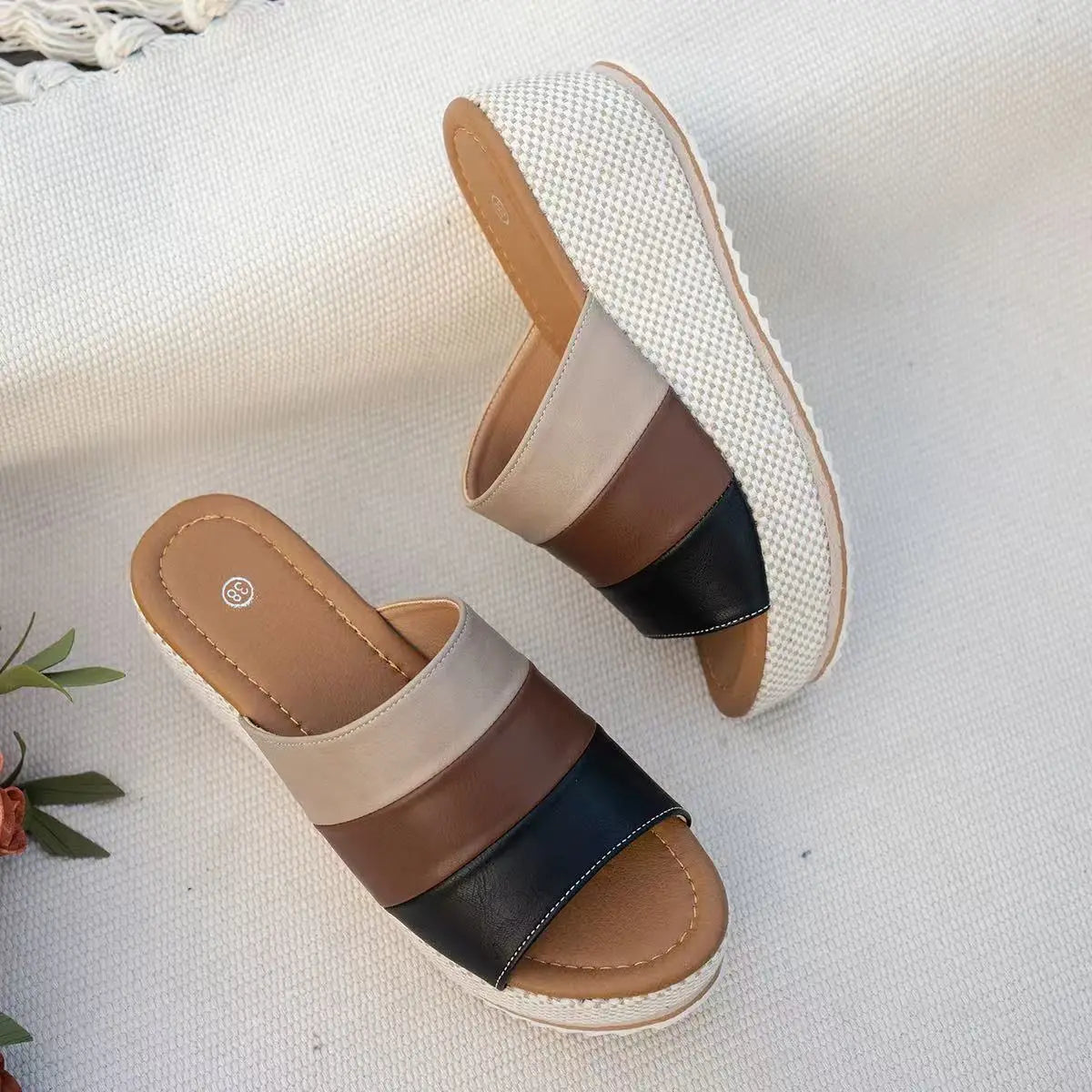 Ankle-strap Sandals Block Platform Wedge Plus Size Slippers - MaraFormigone
