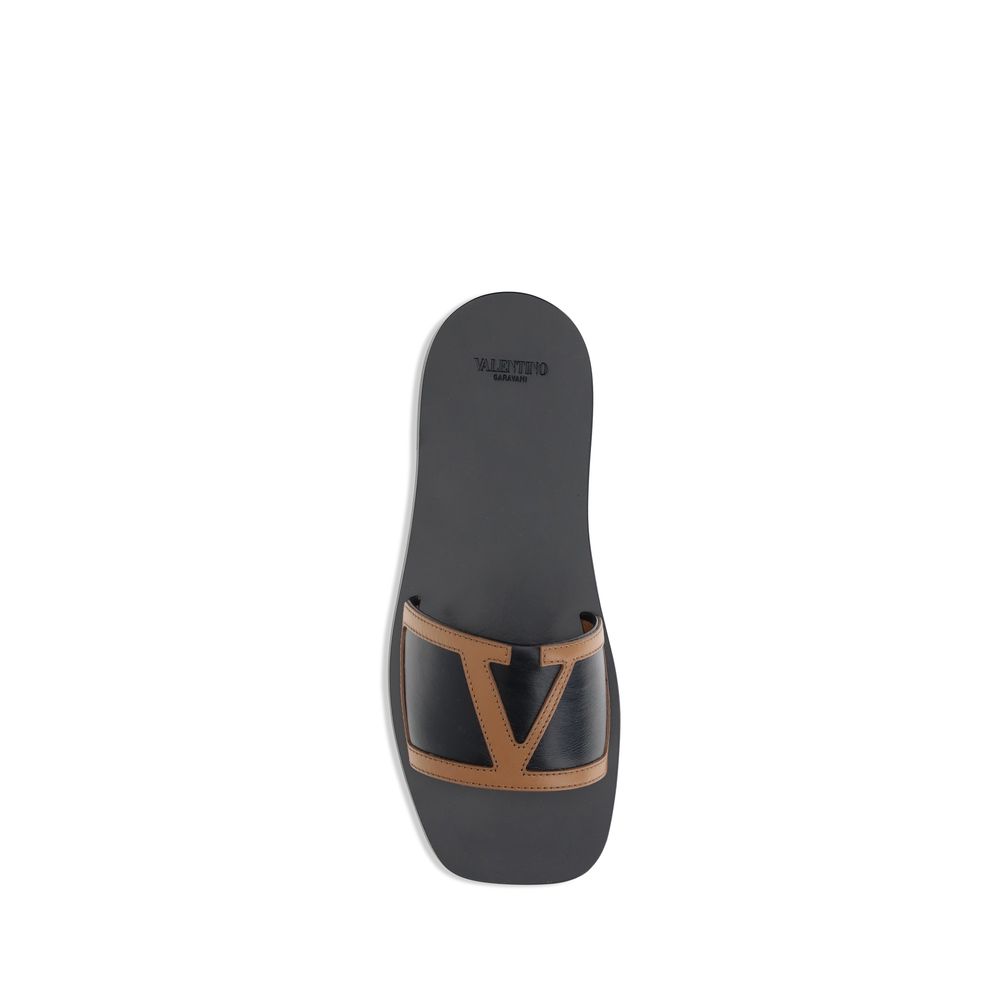 Valentino Garavani Viva Superstar Sandals Valentino Garavani