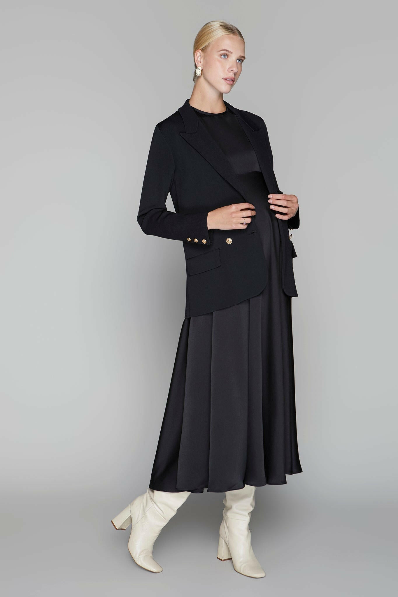 Darby Blazer in Black Apparalel