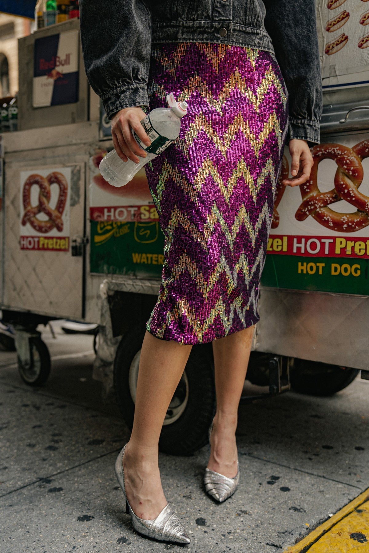 SAIA MIDI DE PAETÊS "SEJA FELIZ, AMIGA"