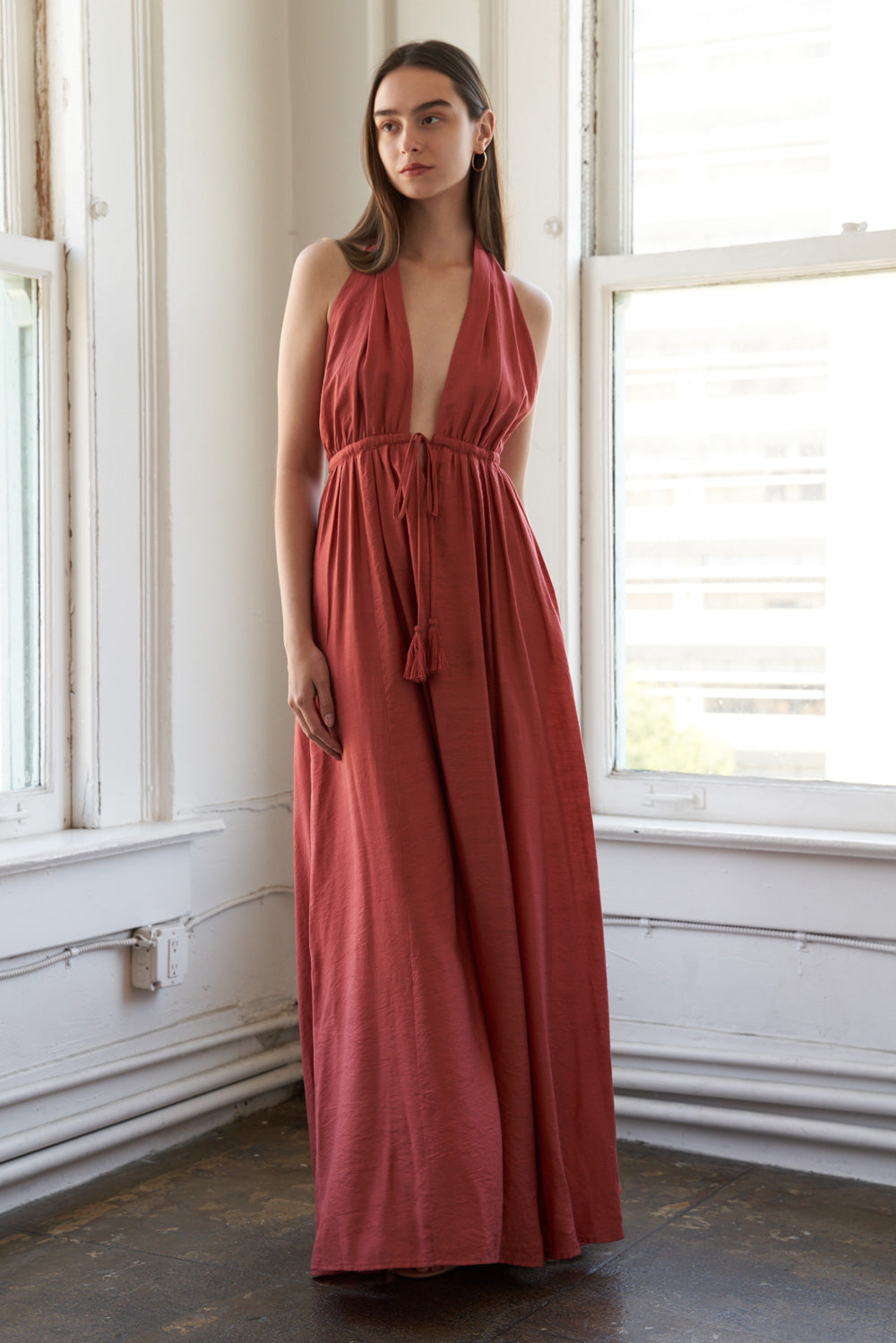 SHARE YOUR GLOW WOVEN MAXI DRESS - MaraFormigone
