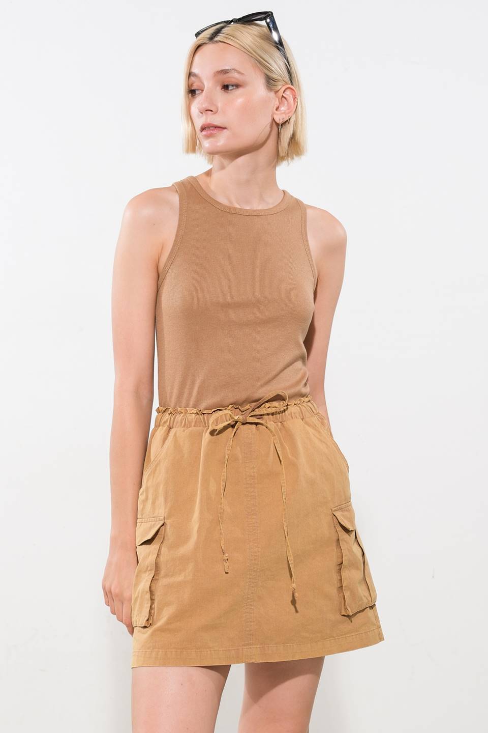 DESEO MÁS MINIVESTIDOS