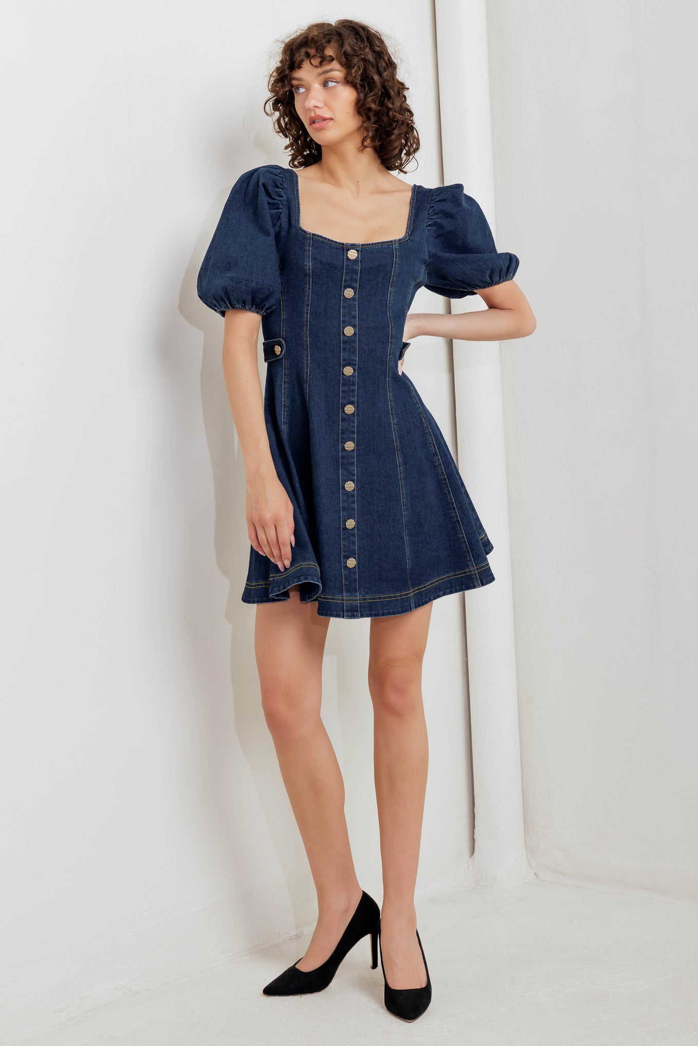 PUFF & PLAY DENIM MINI DRESS - MaraFormigone