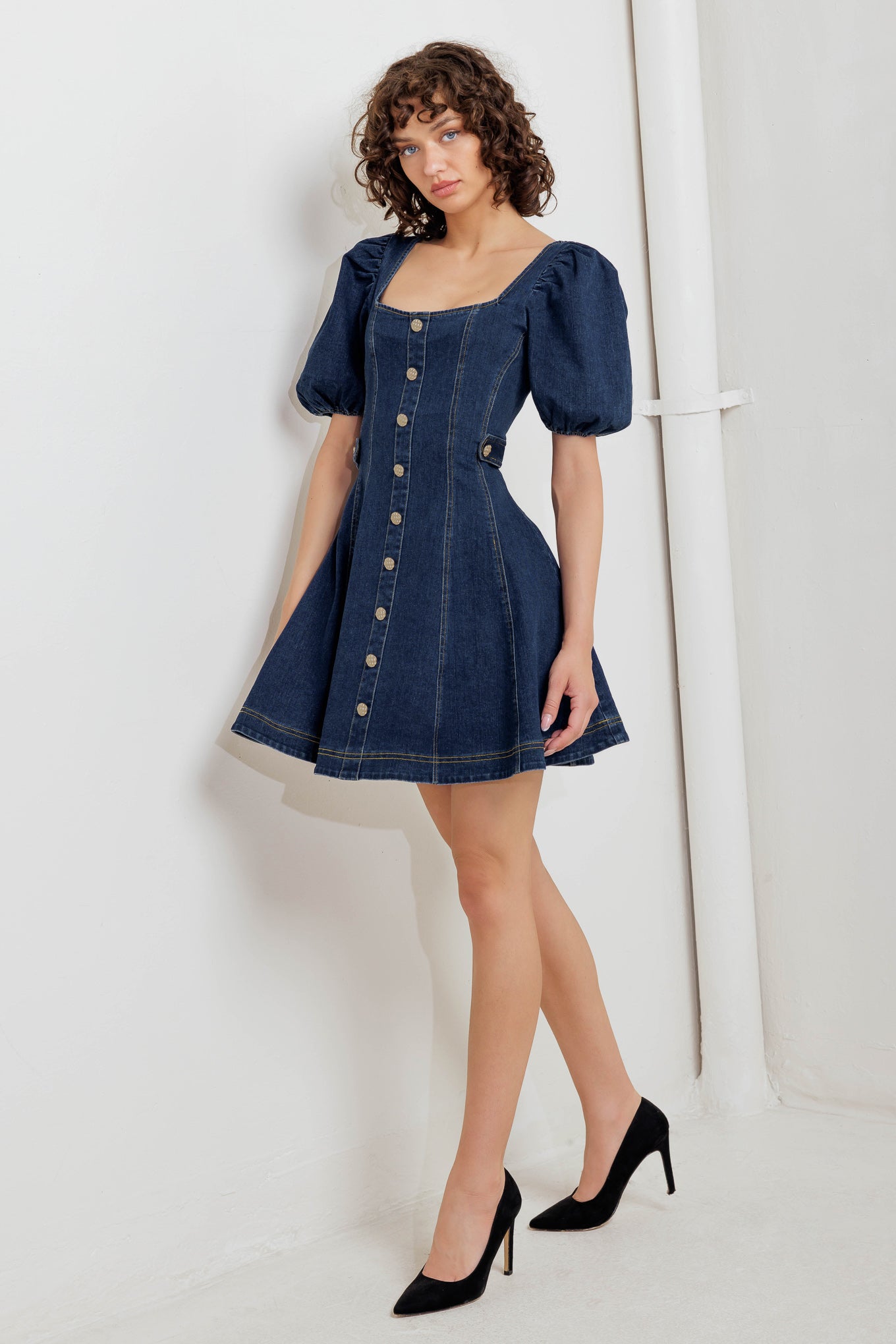 PUFF & PLAY DENIM MINI DRESS - MaraFormigone