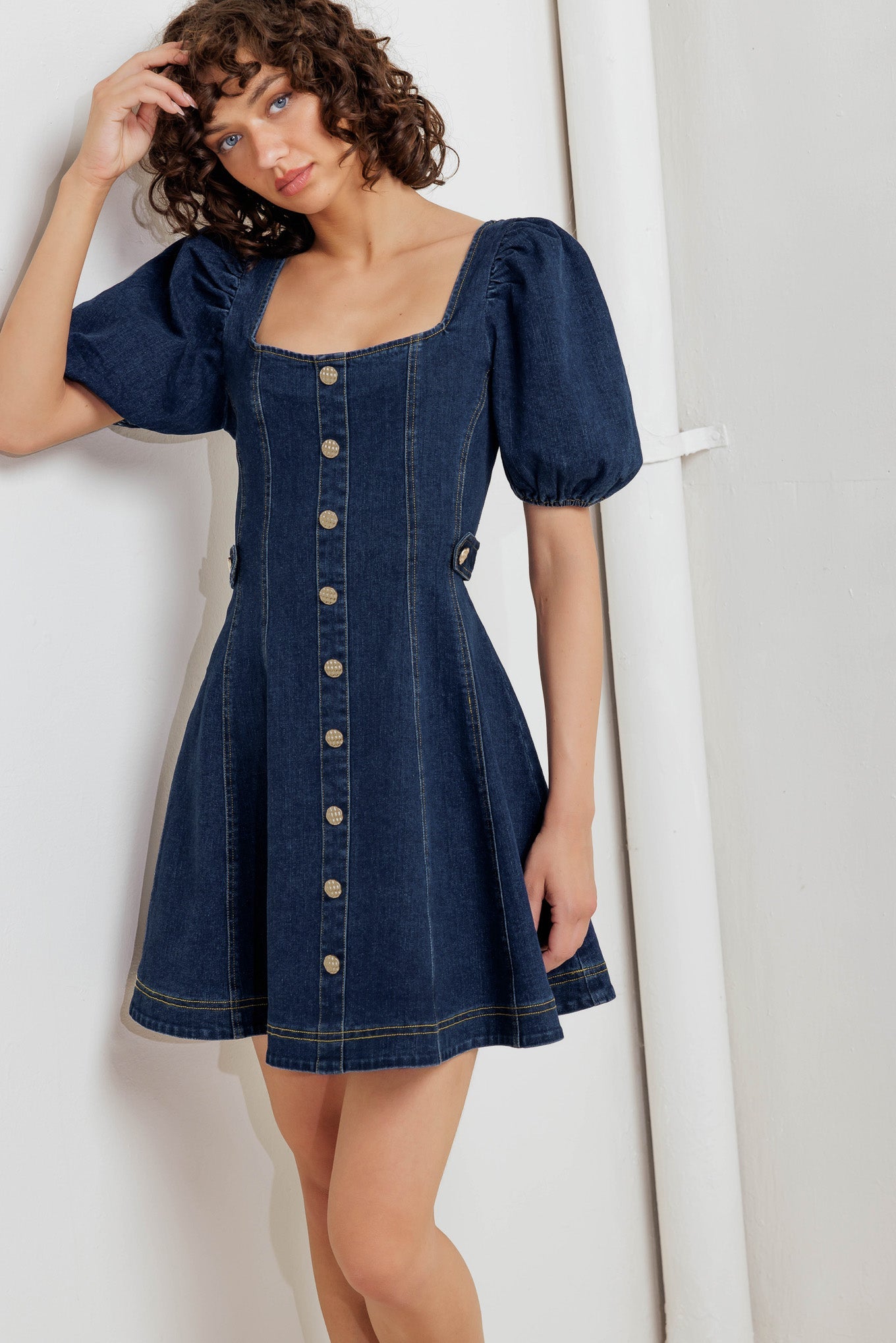 PUFF & PLAY DENIM MINI DRESS - MaraFormigone