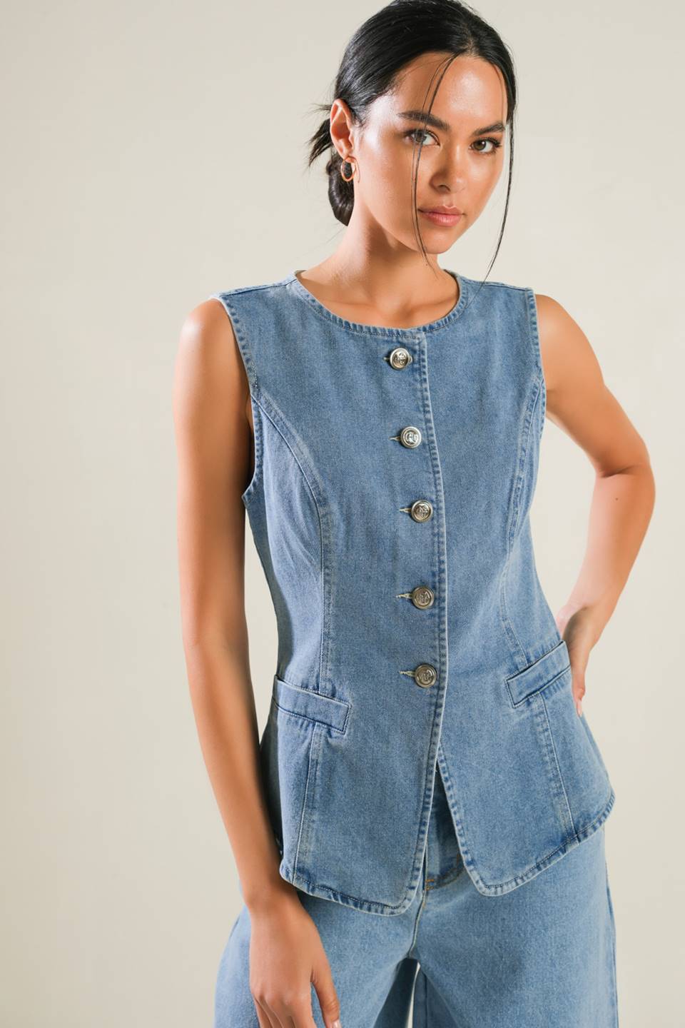 ADVENTURE AWAITS DENIM VEST - MaraFormigone