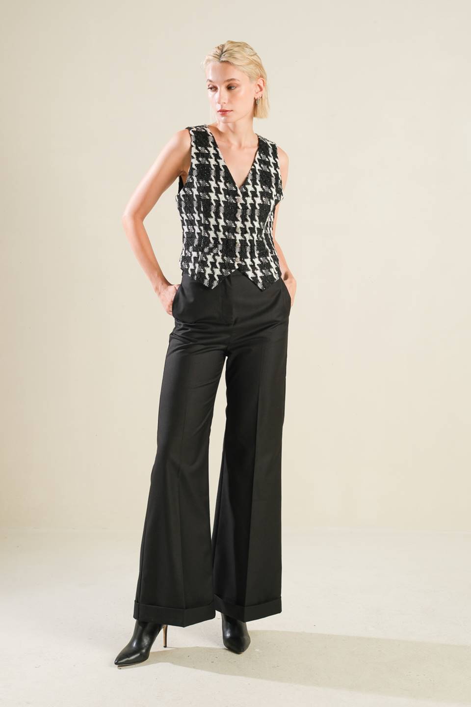 COLETE DE TWEED QUANDO ESTOU COM VOCÊ