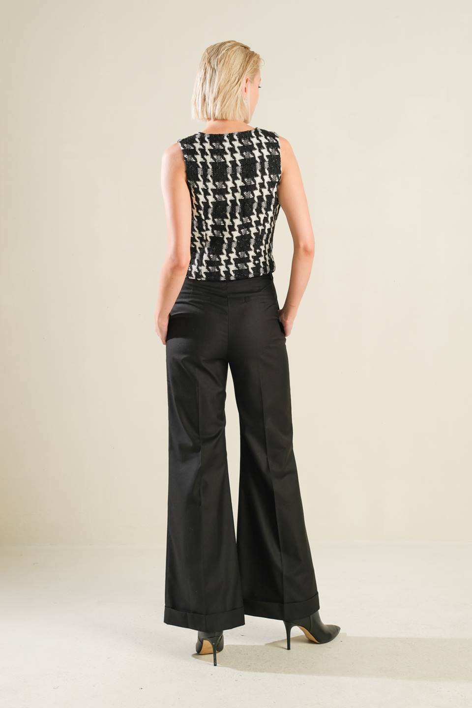 COLETE DE TWEED QUANDO ESTOU COM VOCÊ