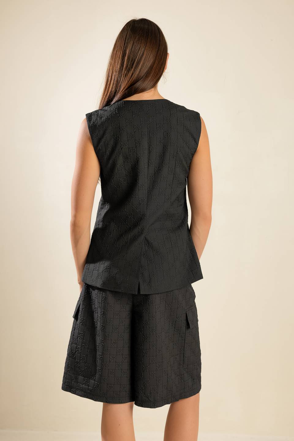 SEE WHAT HAPPENS WOVEN VEST - MaraFormigone