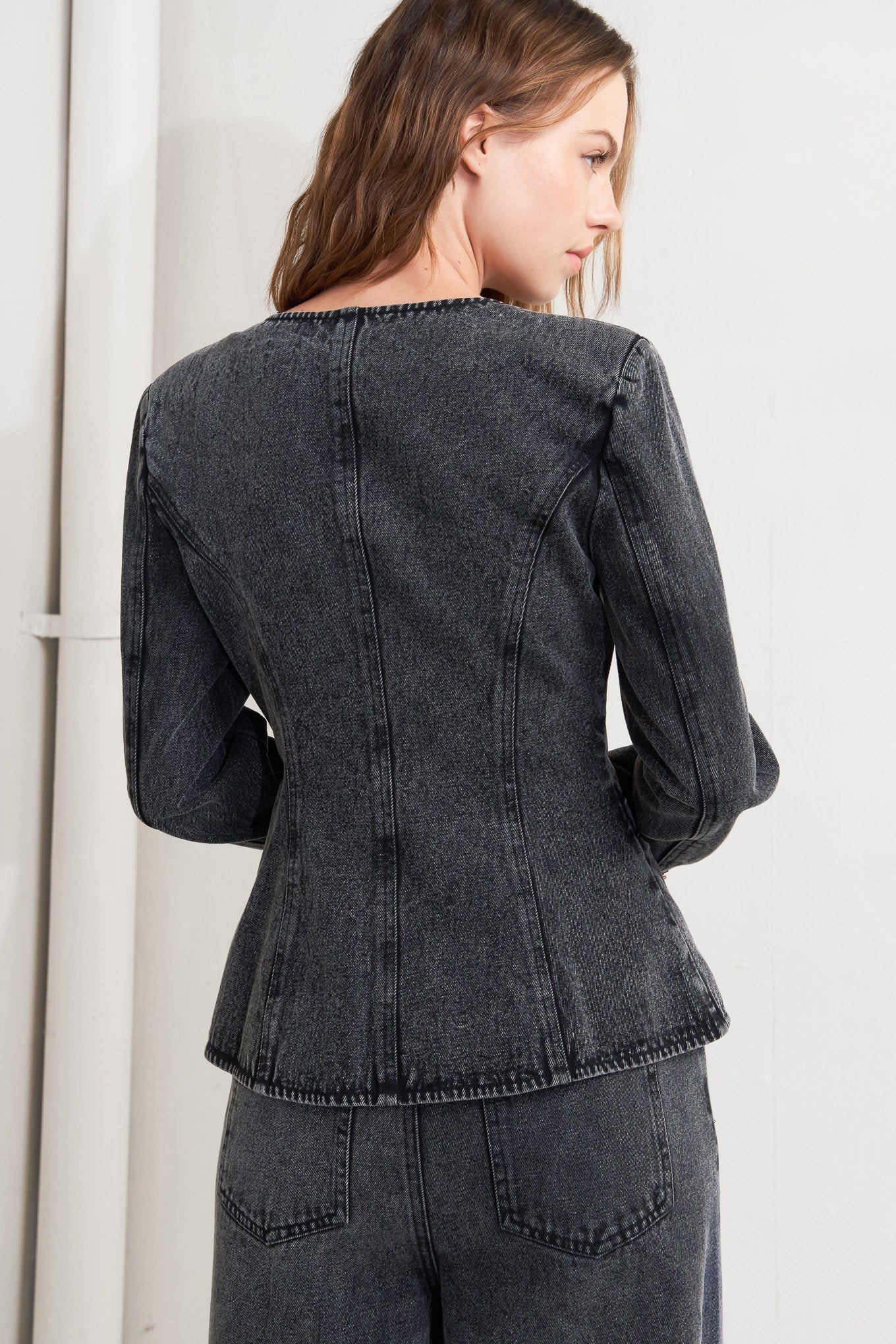 GRAPHITE MUSE DENIM JACKET - MaraFormigone