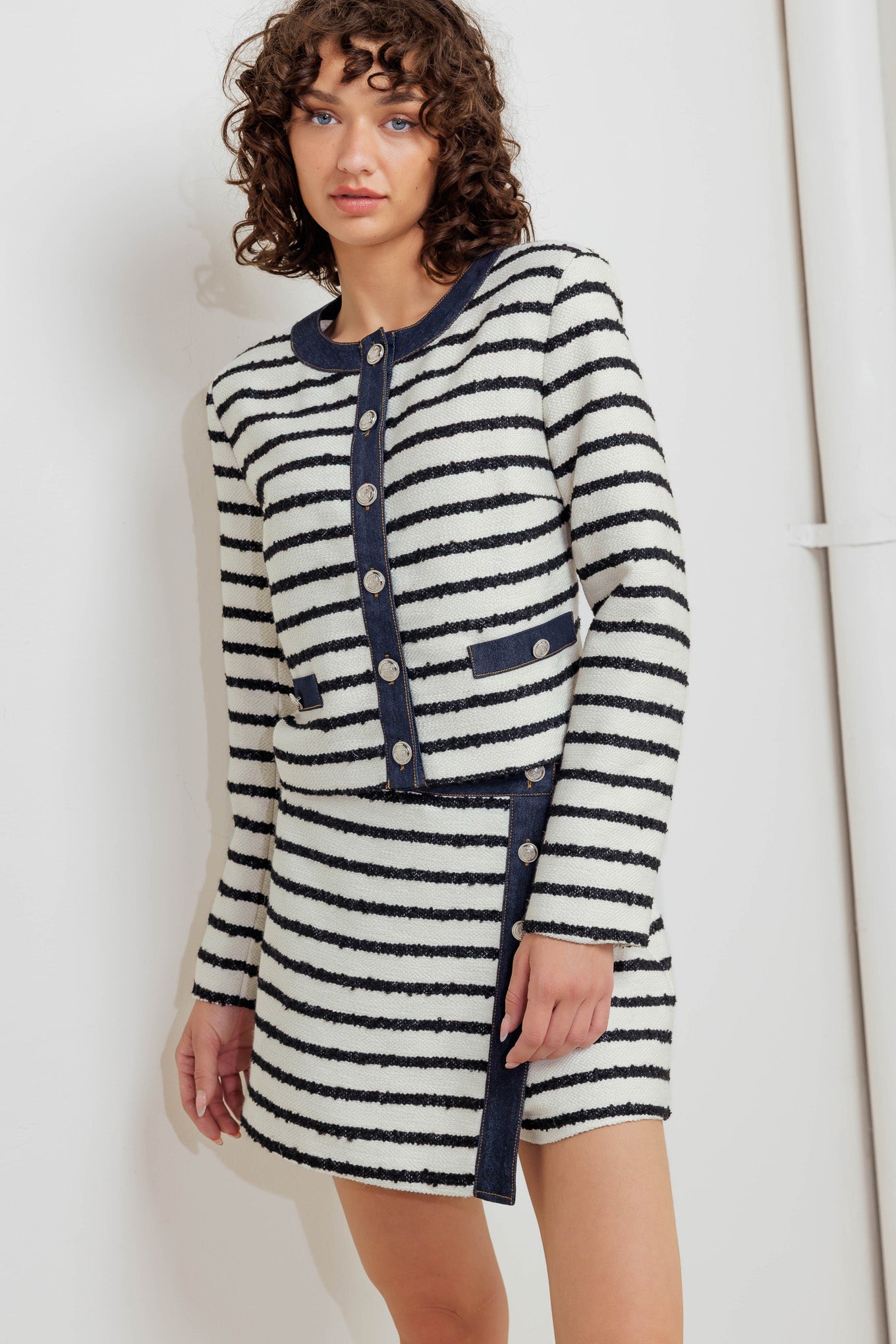 BONJOUR STRIPE WOVEN CROP JACKET - MaraFormigone