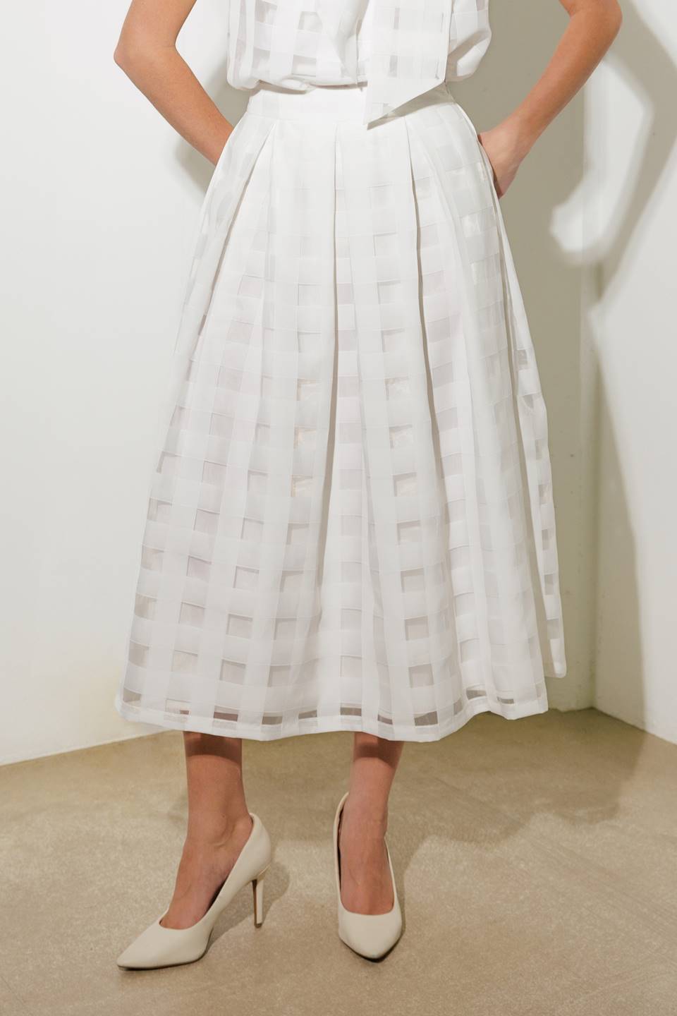 SAIA MIDI DE ORGANZA BRANCA LIVE FOR US