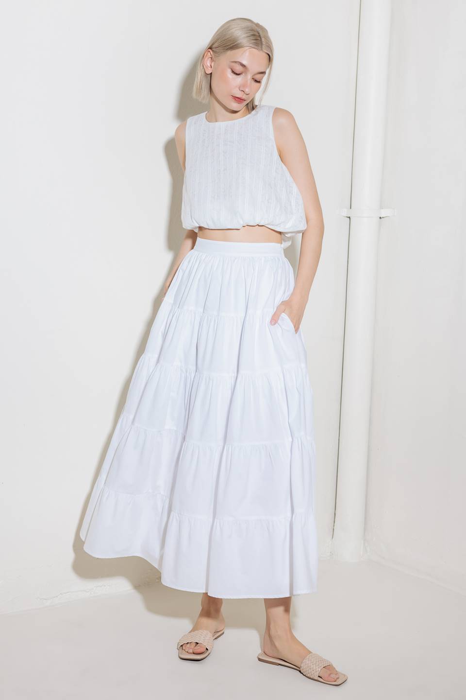 SIMPLY SPELLBOUND WHITE WOVEN FULL MIDI SKIRT - MaraFormigone