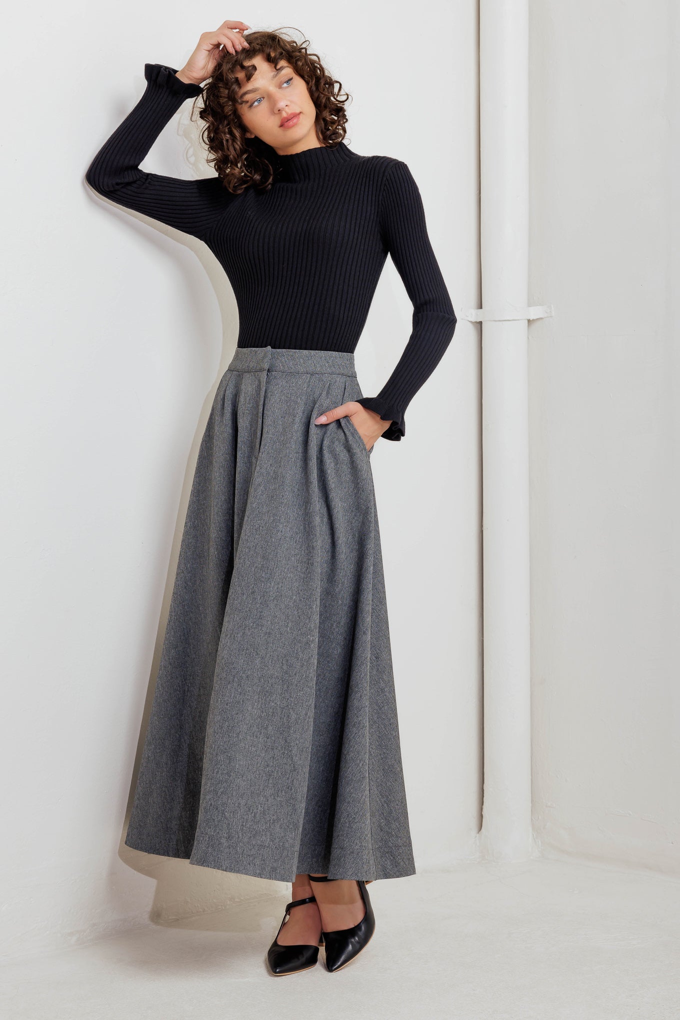 TIMELESS LOOK WOVEN MIDI CIRCLE SKIRT - MaraFormigone