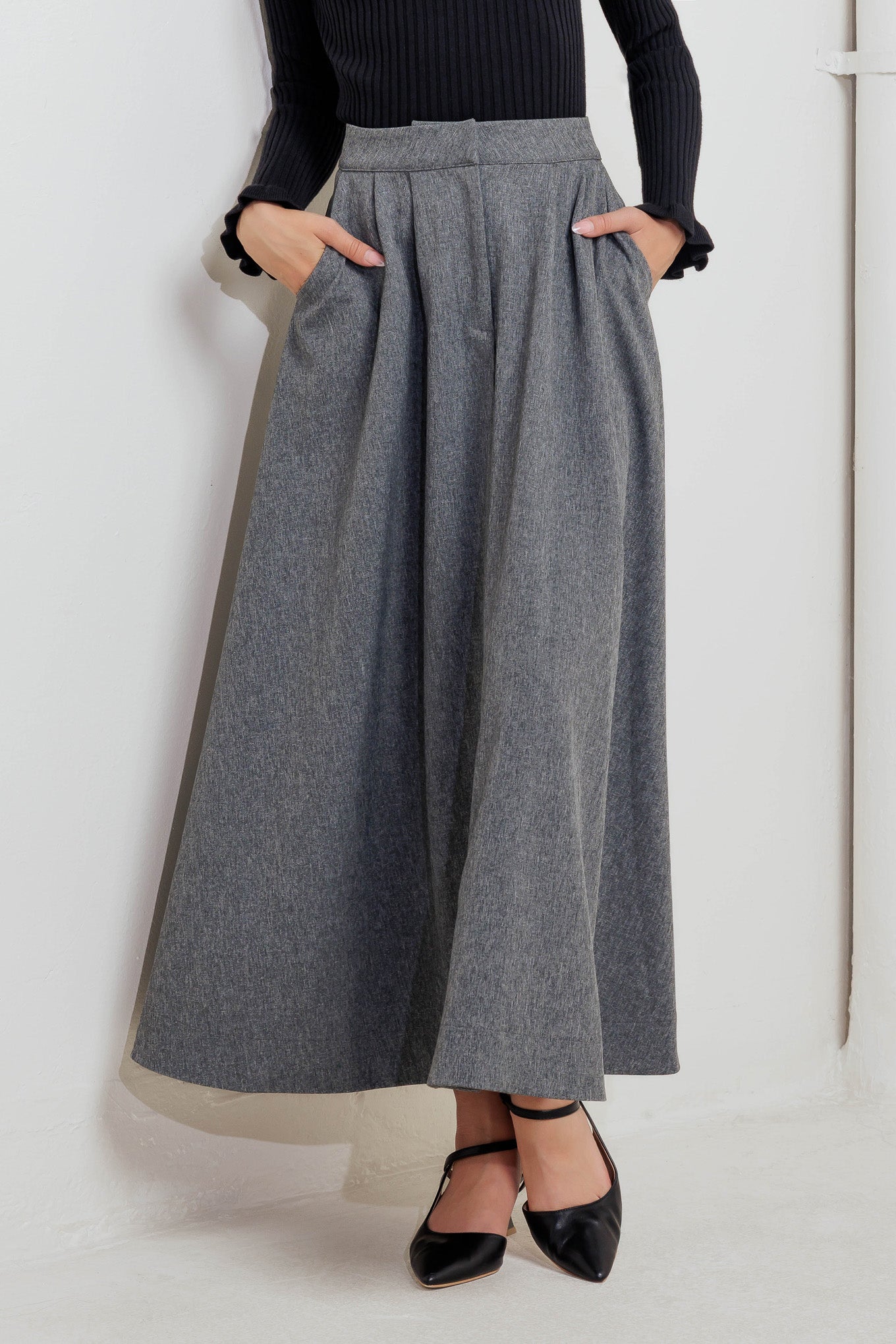 TIMELESS LOOK WOVEN MIDI CIRCLE SKIRT - MaraFormigone