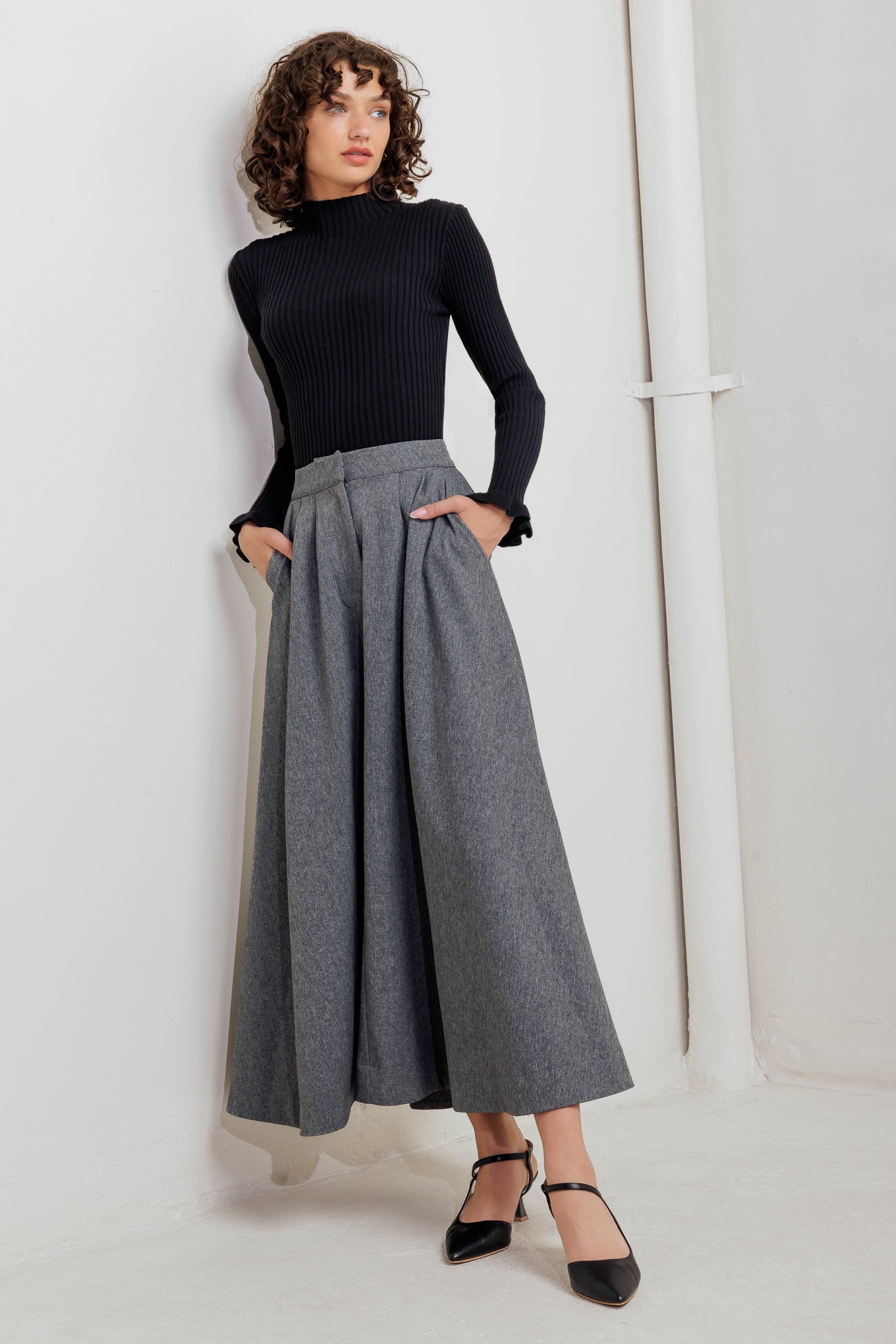 TIMELESS LOOK WOVEN MIDI CIRCLE SKIRT - MaraFormigone