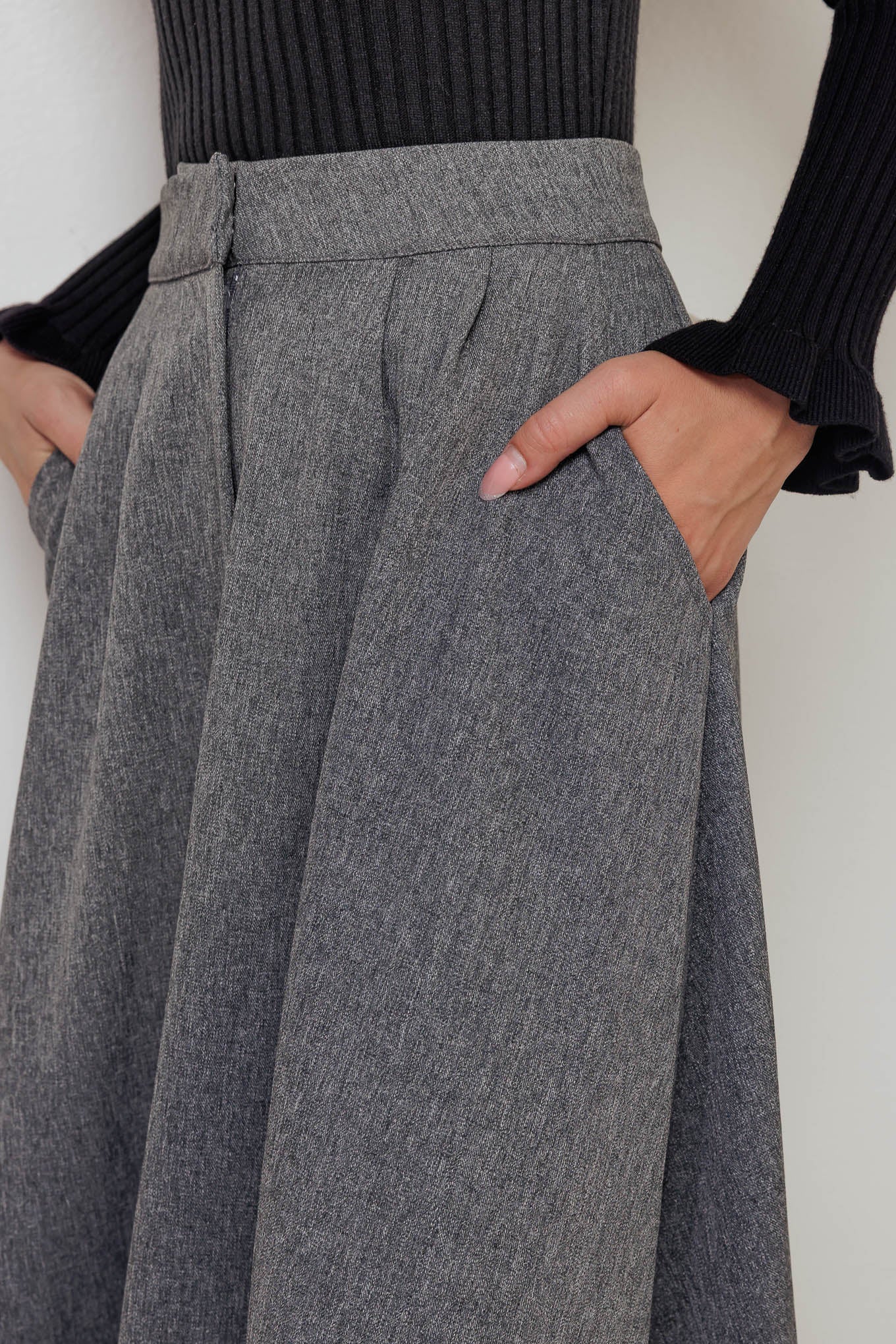 TIMELESS LOOK WOVEN MIDI CIRCLE SKIRT - MaraFormigone