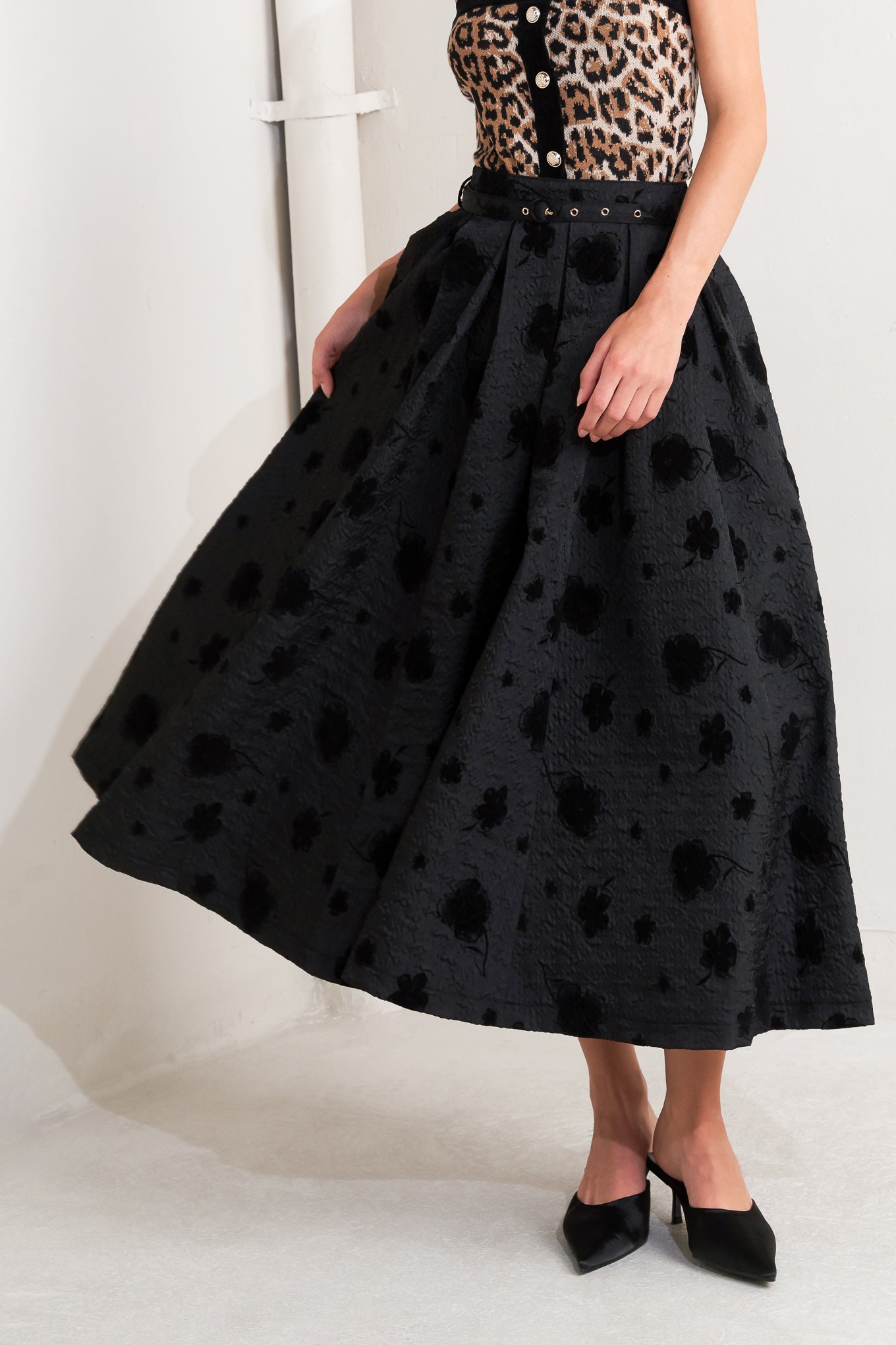 NOIR BLOOMING ROMANCE WOVEN FULL MIDI SKIRT - MaraFormigone