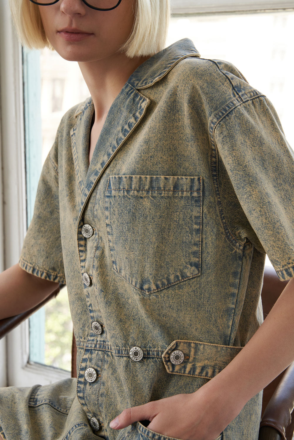 UN DÍA EN LA VIDA: MONO VAQUERO