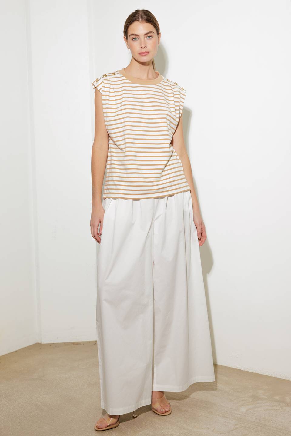 ¡PANTALONES TEJIDOS EN EL MOMENTO PERFECTO!