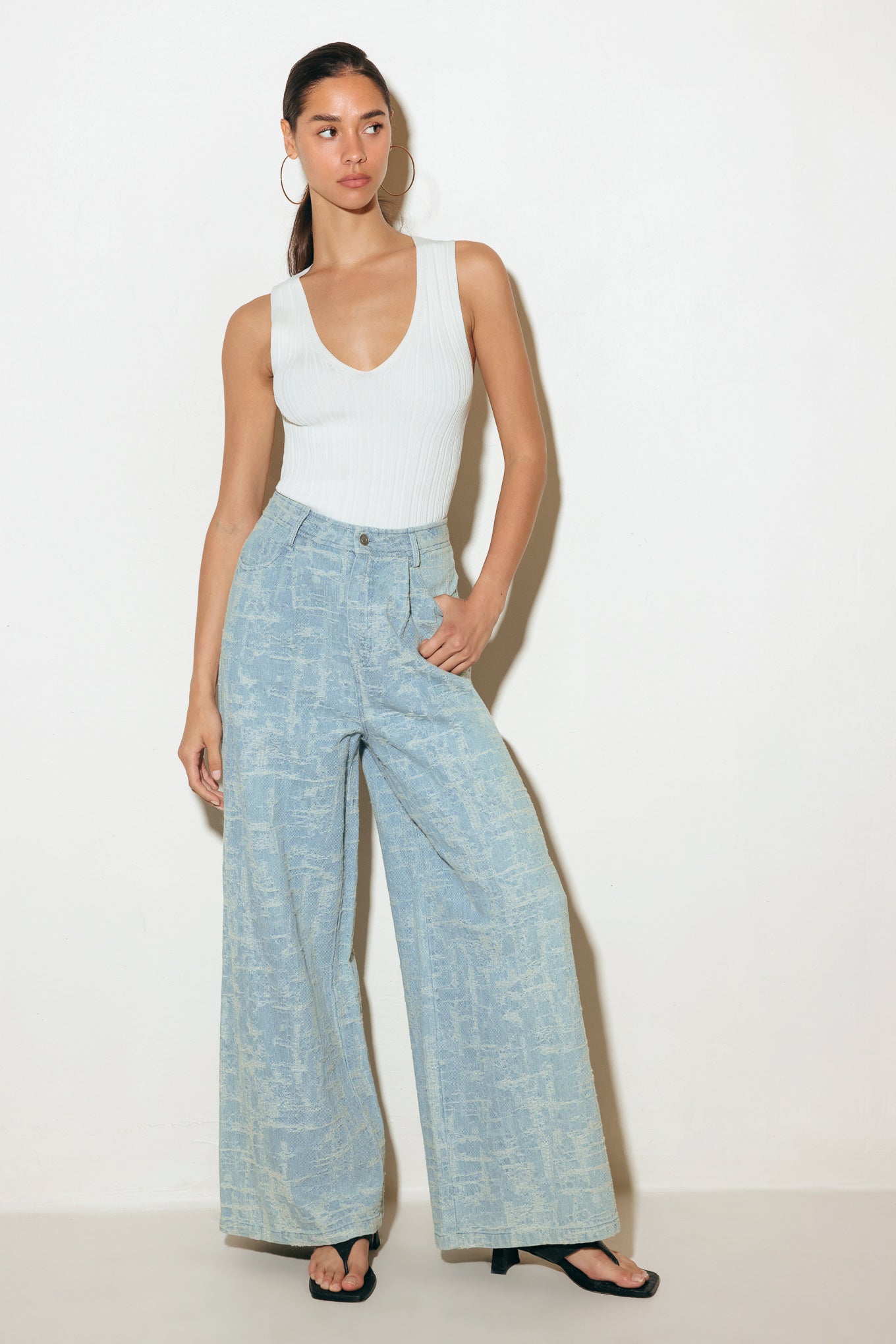 AIRY ROMANCE WIDE LEG DENIM PANTS - MaraFormigone