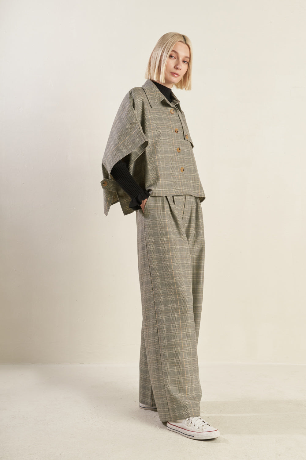 EXCELÊNCIA IMPECÁVEL BLUSA XADREZ TECIDA