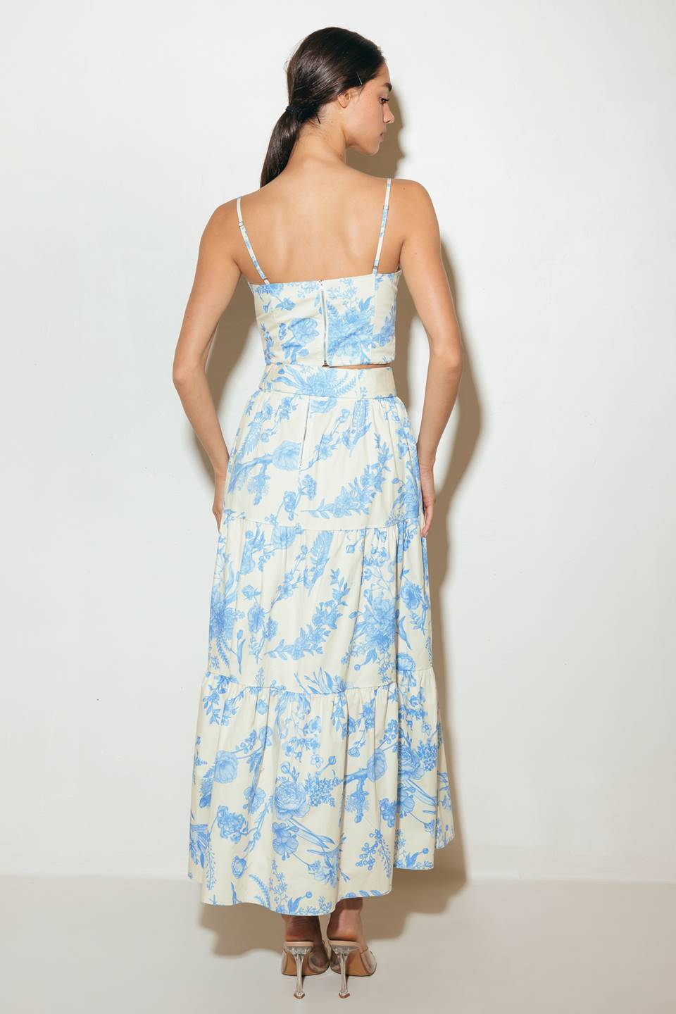 Conjunto de blusa regata e saia Urban Charm em tecido plano