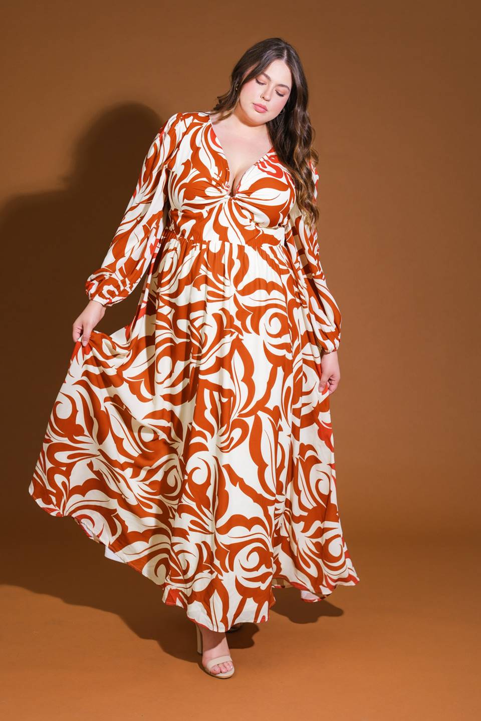 LOVE IN YOUR EYES WOVEN MAXI DRESS - MaraFormigone