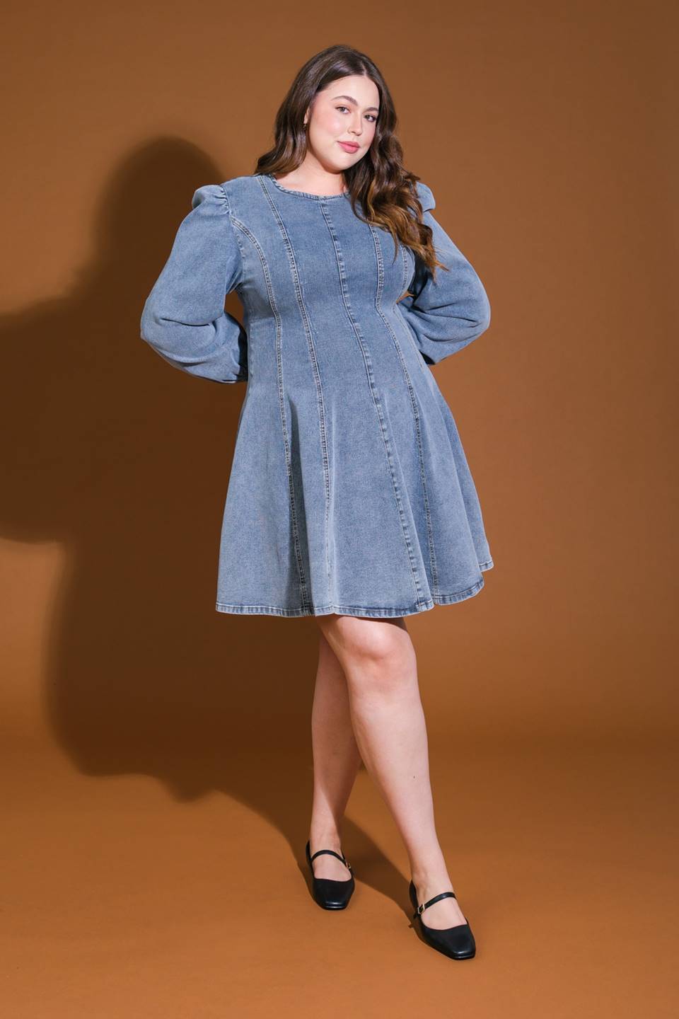 SEU VESTIDO MINI JEANS "SUA DOCINHA"