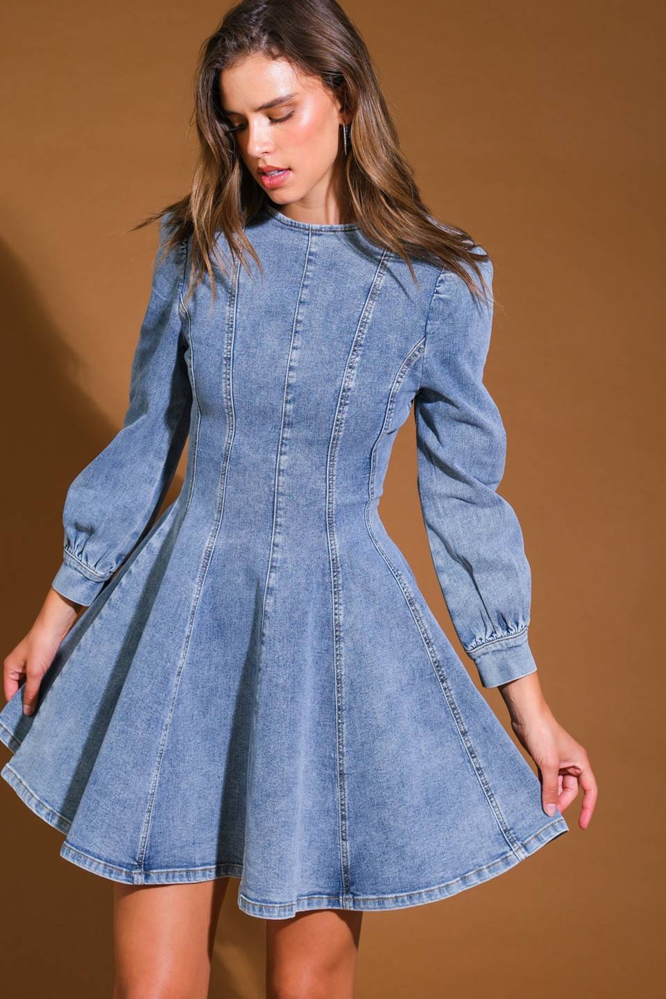 SEU VESTIDO MINI JEANS "SUA DOCINHA"