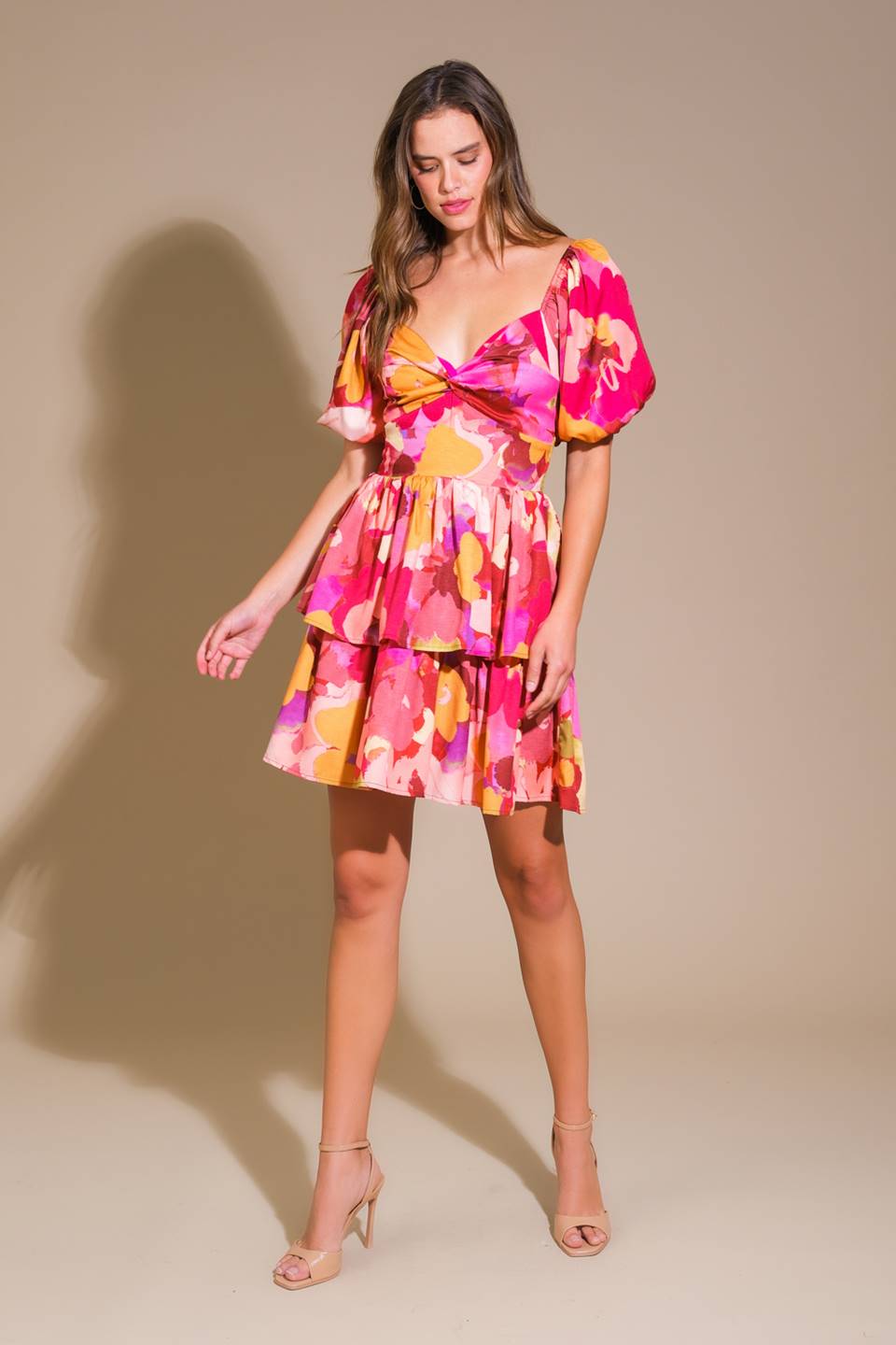 MINIVESTIDO TEJIDO DE BELLEZA CAPRICHOSA