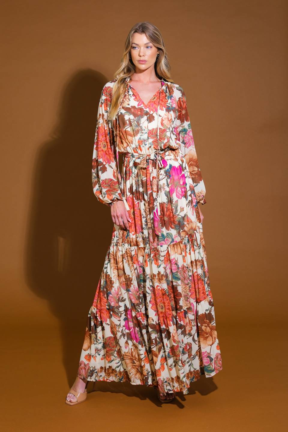 VESTIDO MAXI DE TECIDO TECIDO "VIVENDO MINHA MELHOR VIDA"