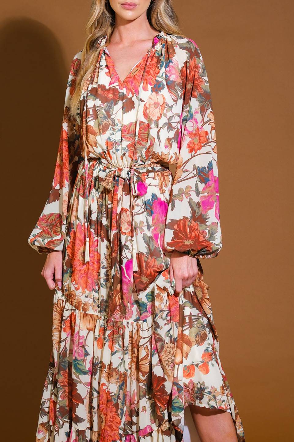 VESTIDO MAXI DE TECIDO TECIDO "VIVENDO MINHA MELHOR VIDA"