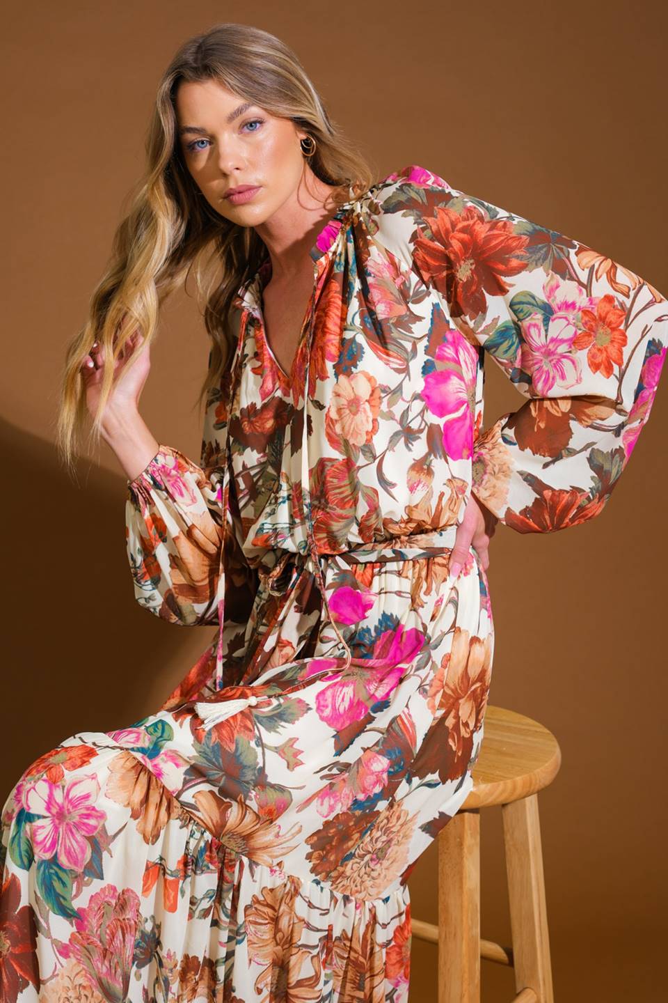 VESTIDO MAXI DE TECIDO TECIDO "VIVENDO MINHA MELHOR VIDA"