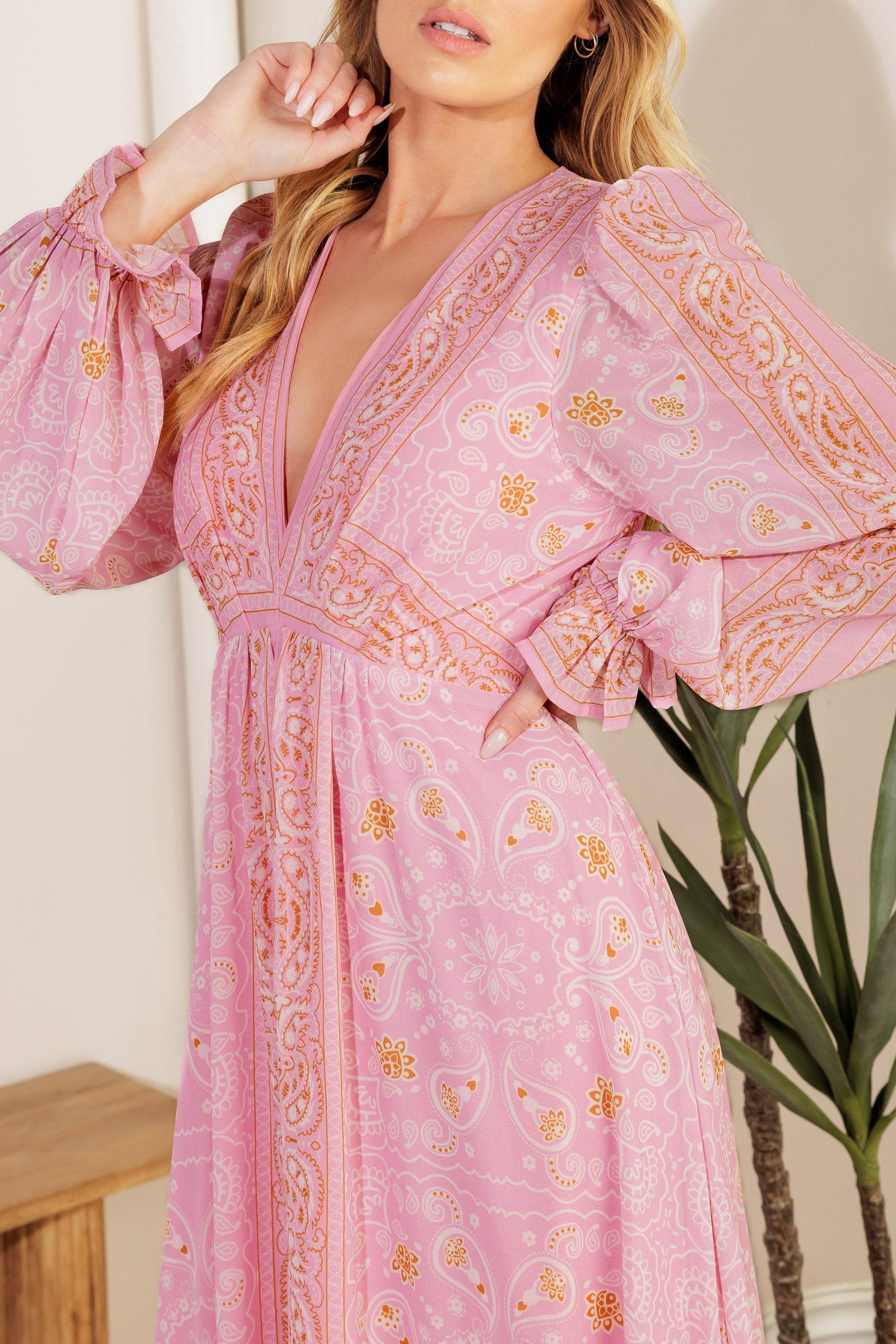 RIPPLES OF TIME WOVEN MAXI DRESS - MaraFormigone