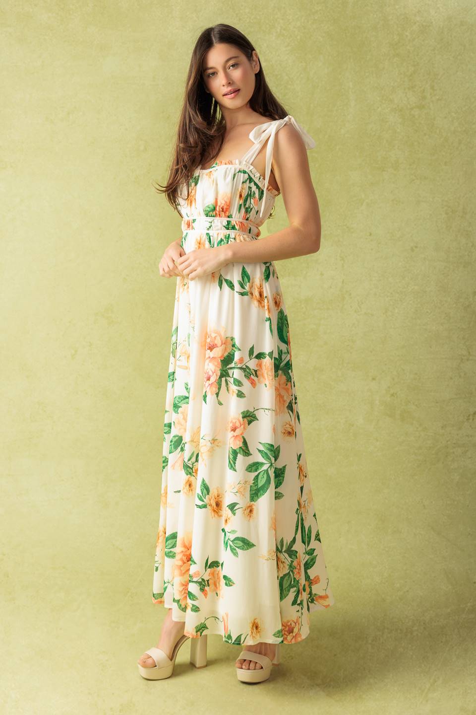 VESTIDO MAXI DE TECIDO COMBINANDO PERFEITAMENTE