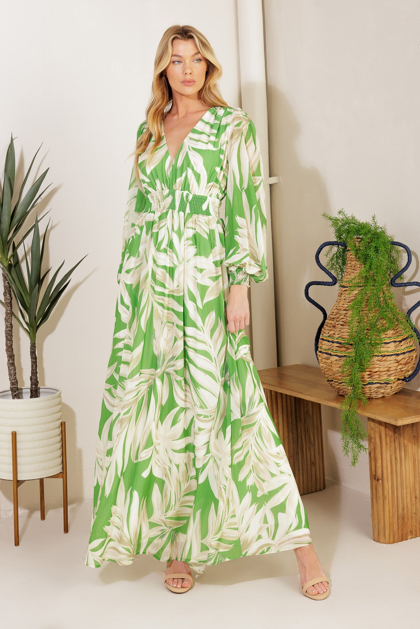 VESTIDO MAXI TECIDO LEAVES OF TOMORROW