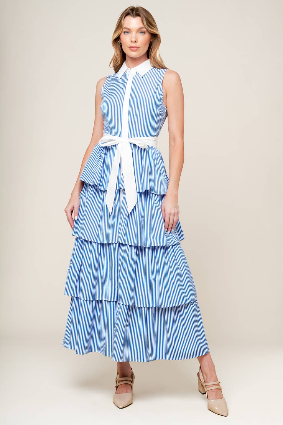 VESTIDO MIDI TECIDO COM UM TOQUE DE GRAÇA