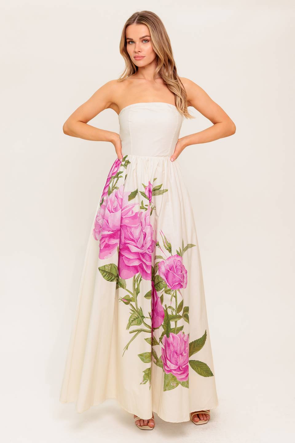 VESTIDO MAXI FLORAL TECIDO "CAUGFT IN THE BREEZE"