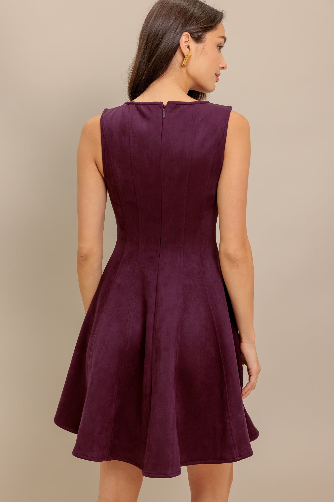 VESTIDO MINI DE ANTE SINTÉTICO WINE IN THE SUN