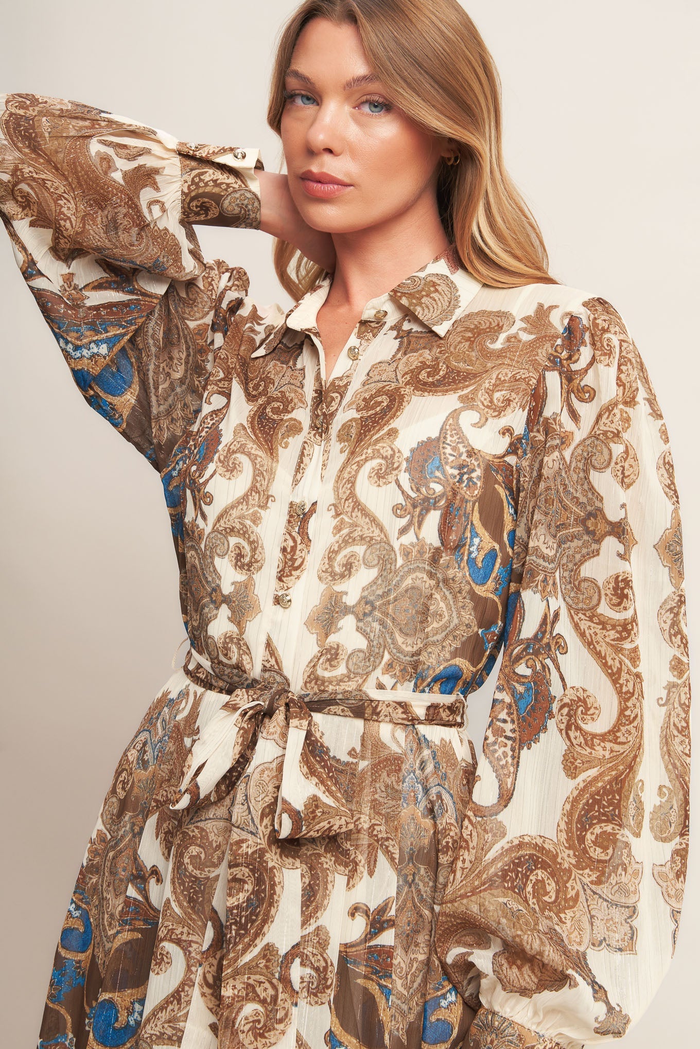 VESTIDO MAXI MARROM TAPETE BOÊMIO