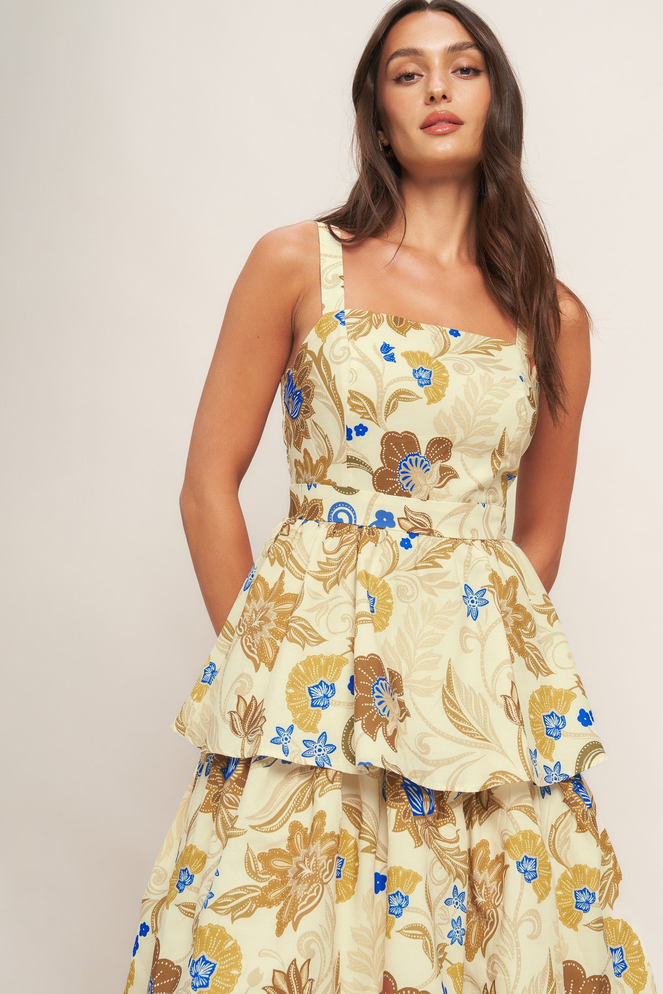 VESTIDO LONGO TECIDO FLOR DOURADA