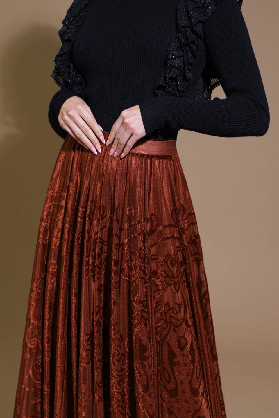 EASE MY MIND VELVET MIDI SKIRT - MaraFormigone