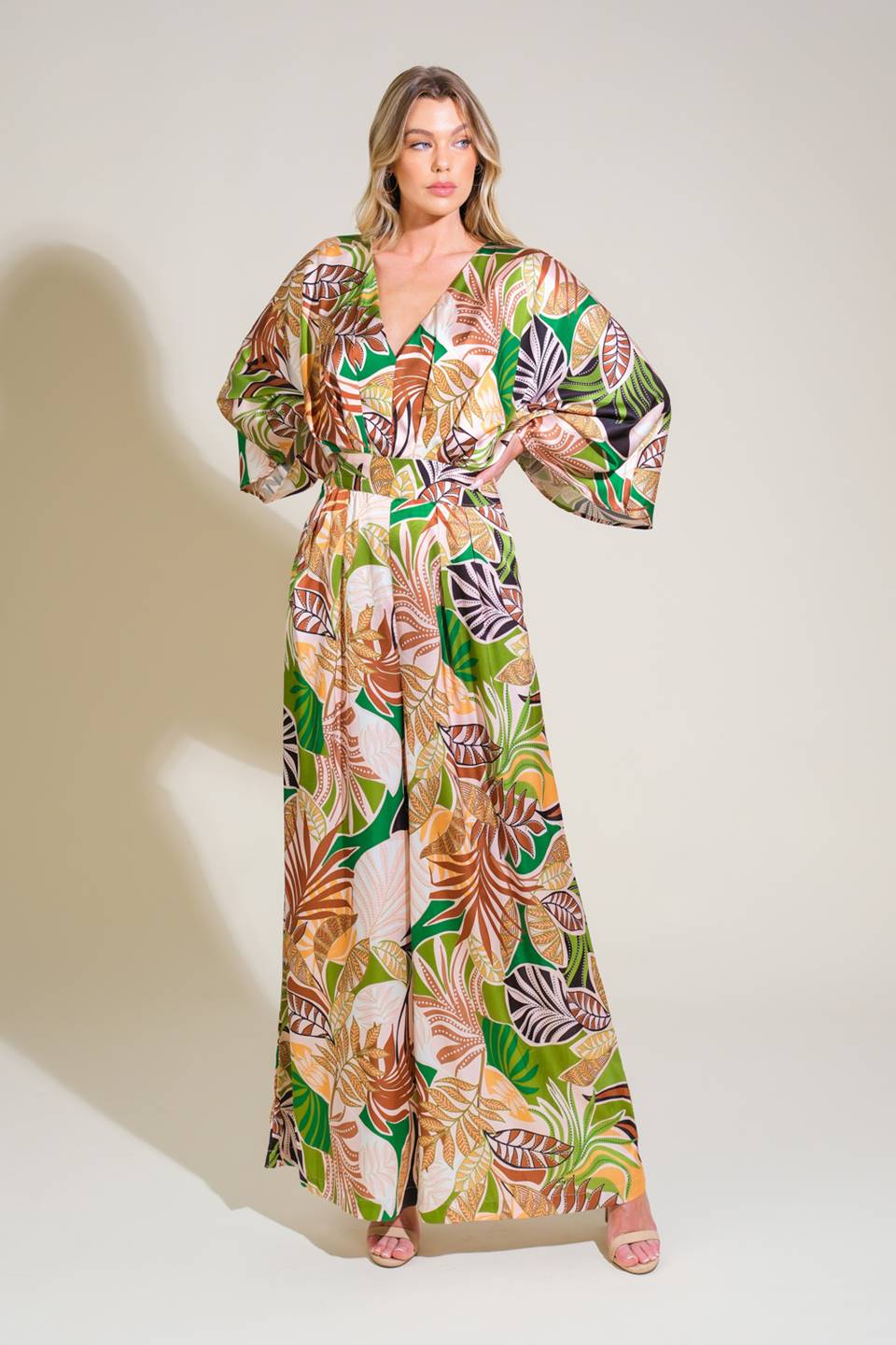 MACACÃO COM EFEITO ONDULADO