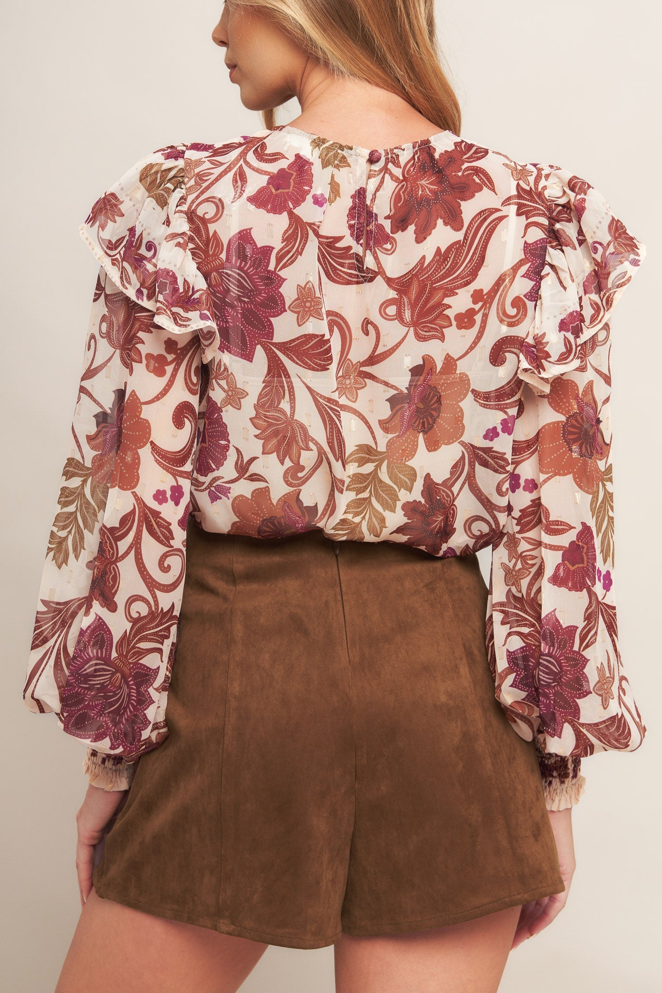 AUTUMN STARLET FAUX SUEDE SKORT - MaraFormigone