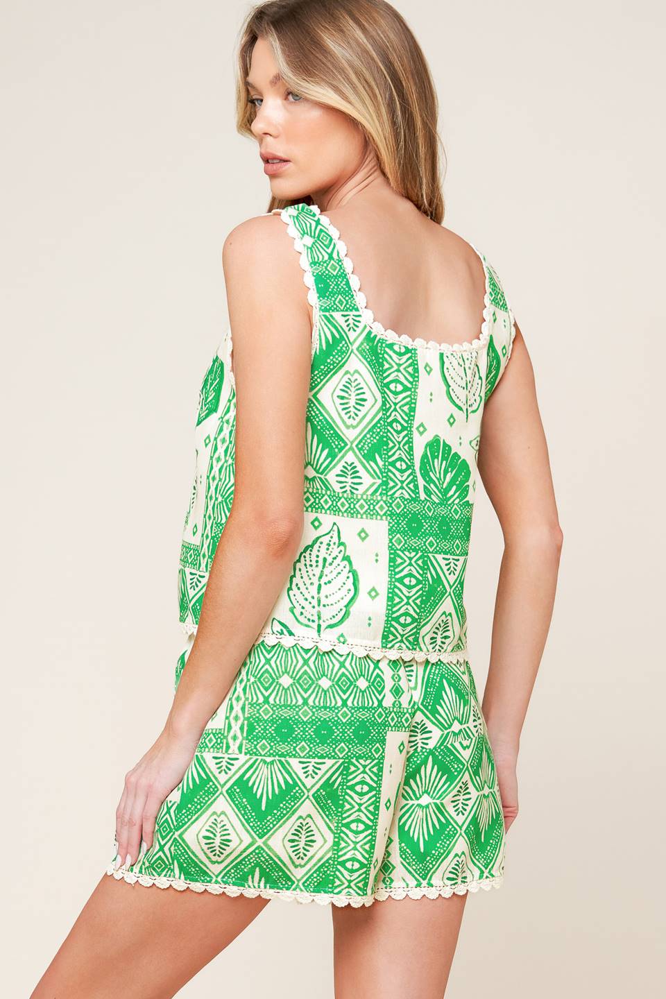 Conjunto de top y shorts tejidos LANE SECRET GARDEN