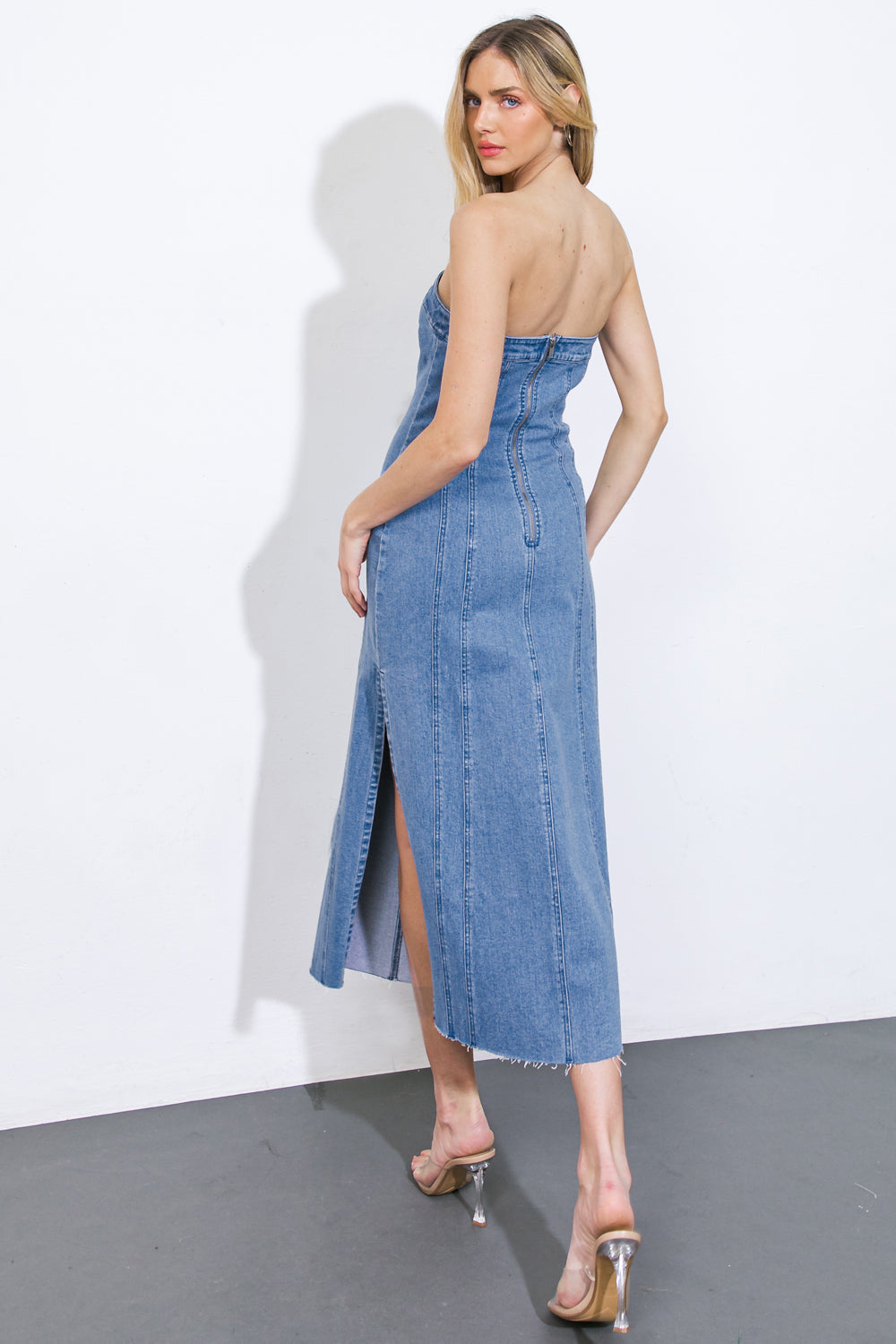 VESTIDO MIDI JEANS "VOCÊ ESTÁ ARRASANDO"