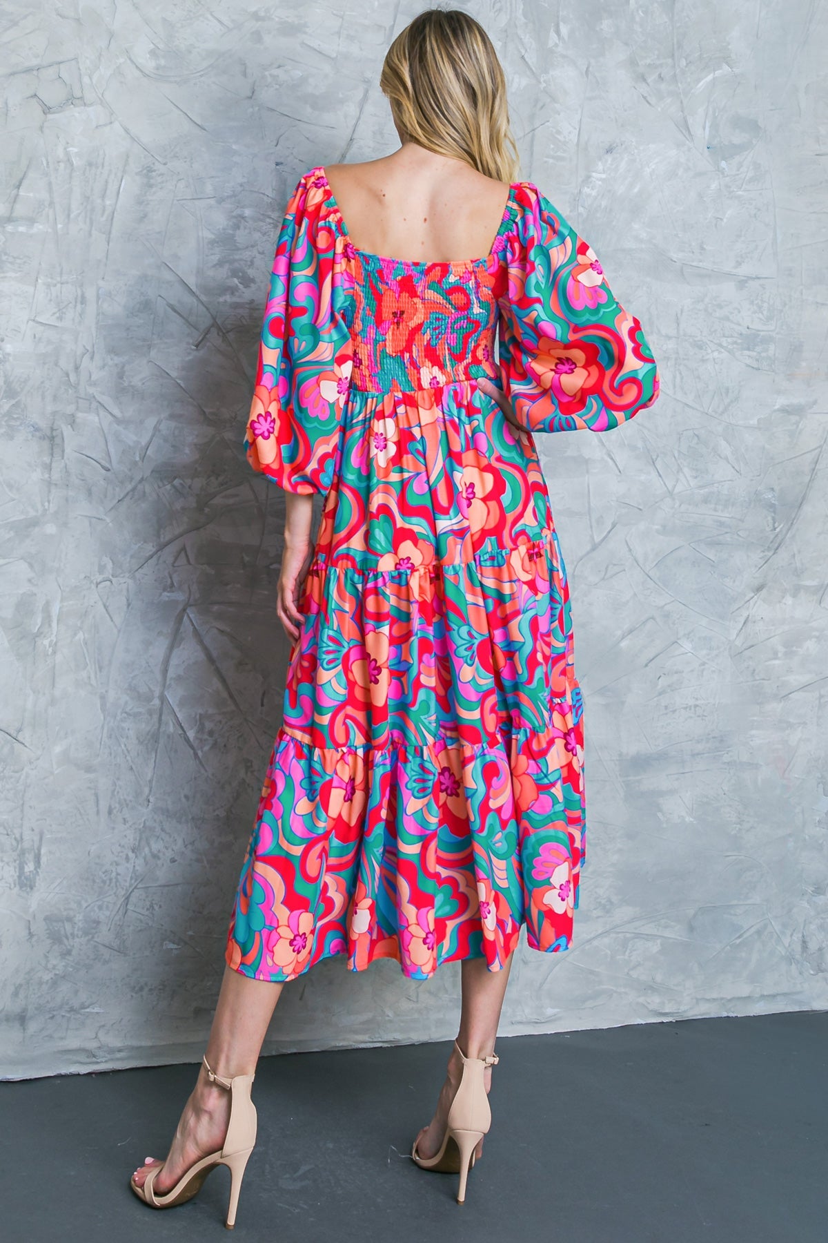 VESTIDO MIDI DE TECIDO TECIDO COMO UMA PRINCESA