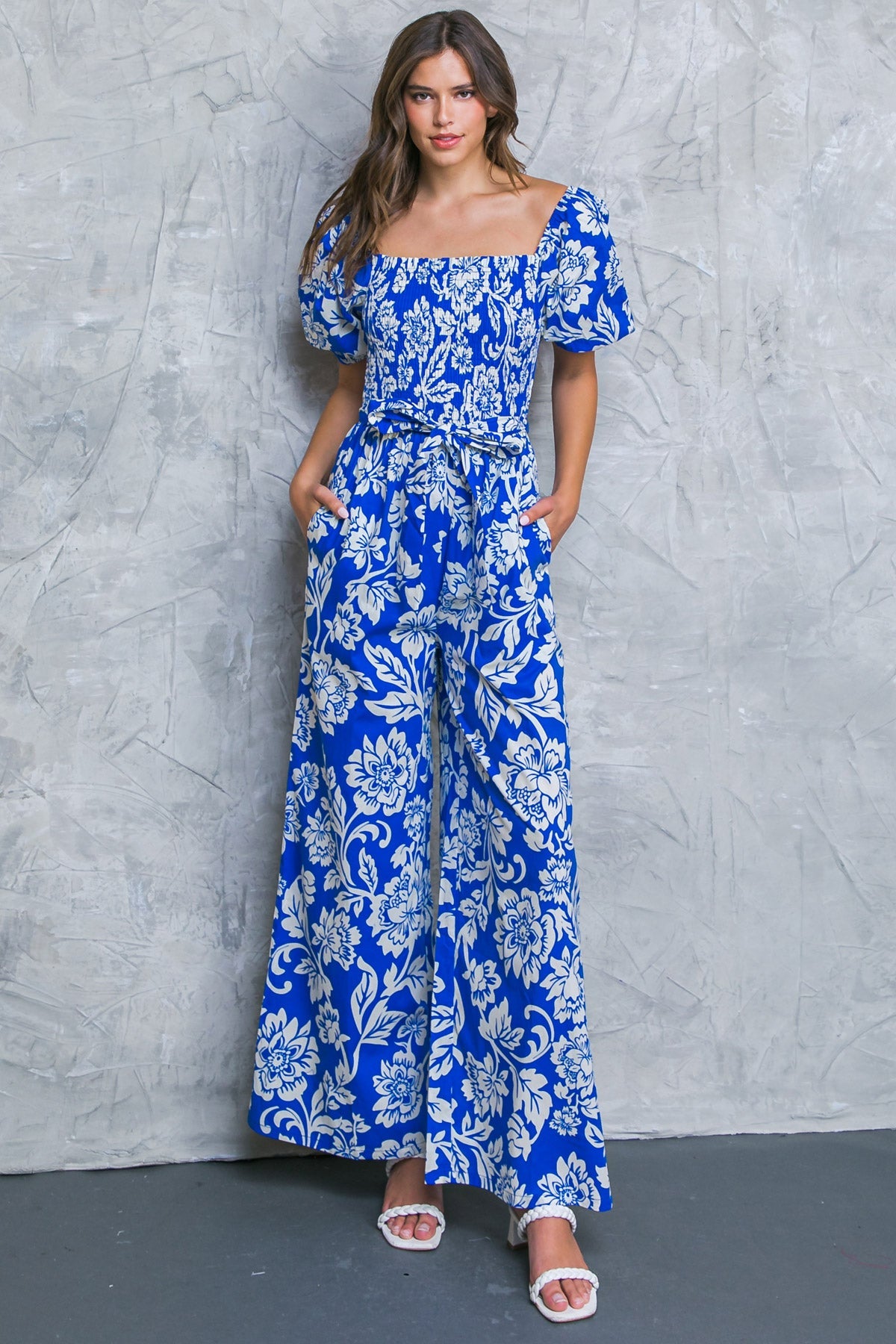 MACACÃO DE TECIDO COM A PESSOA QUE VOCÊ AMAVA