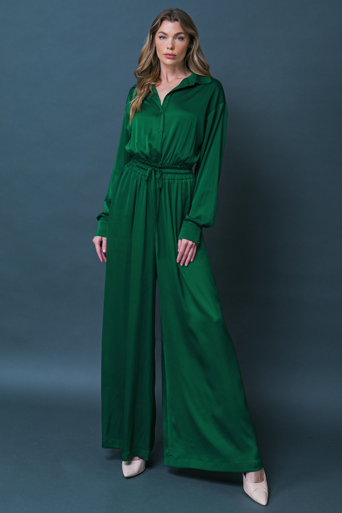 ELLA ES UN MONO TEJIDO IRRESISTIBLE